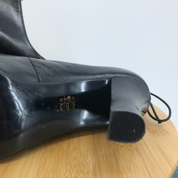 Friis and Company Black leather round toe tie front heels size 6.5 (EU 37) - Picture 10 of 14